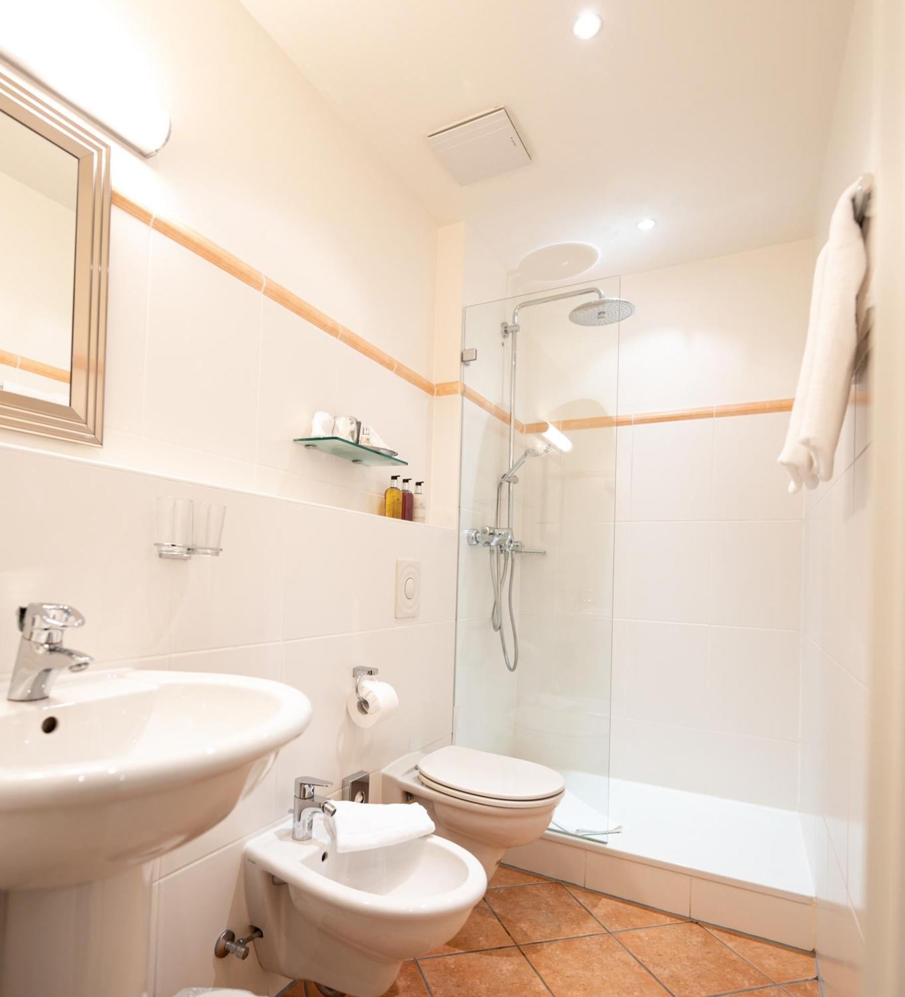 Hotel Drei Raben Nürnberg Kültér fotó